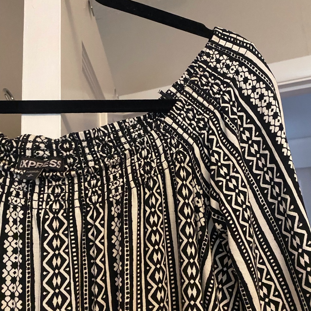 Express Black and White Patterned Blouse